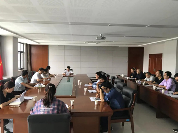 东西大道等13条道路工程项目顺利通过行政验收(图2) 东西大道等13条道路工程项目顺利通过行政验收(图2)