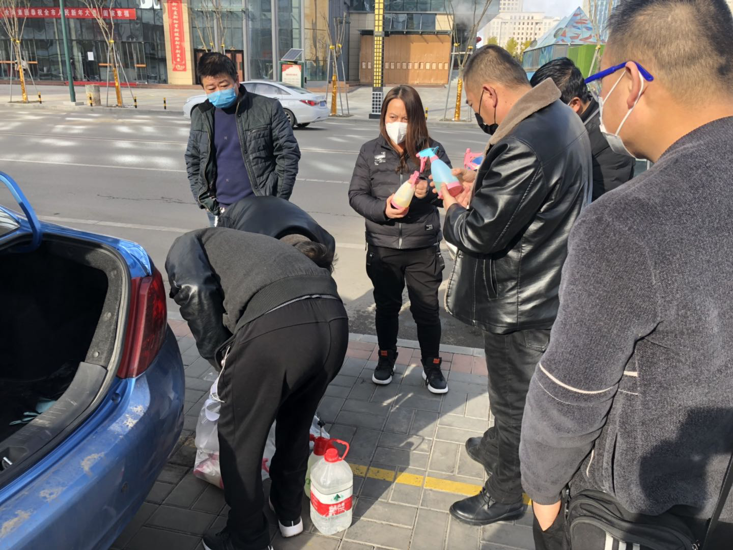 平凉泓源新能源出租汽车有限责任公司召开疫情防控工作部署安排会(图3) 平凉泓源新能源出租汽车有限责任公司召开疫情防控工作部署安排会(图3)